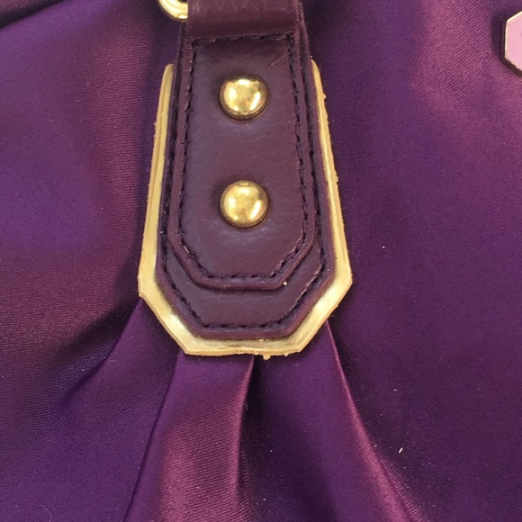 V i c t o r i a  S e c r e t Mini Purple Handbag - Picture 3 of 8